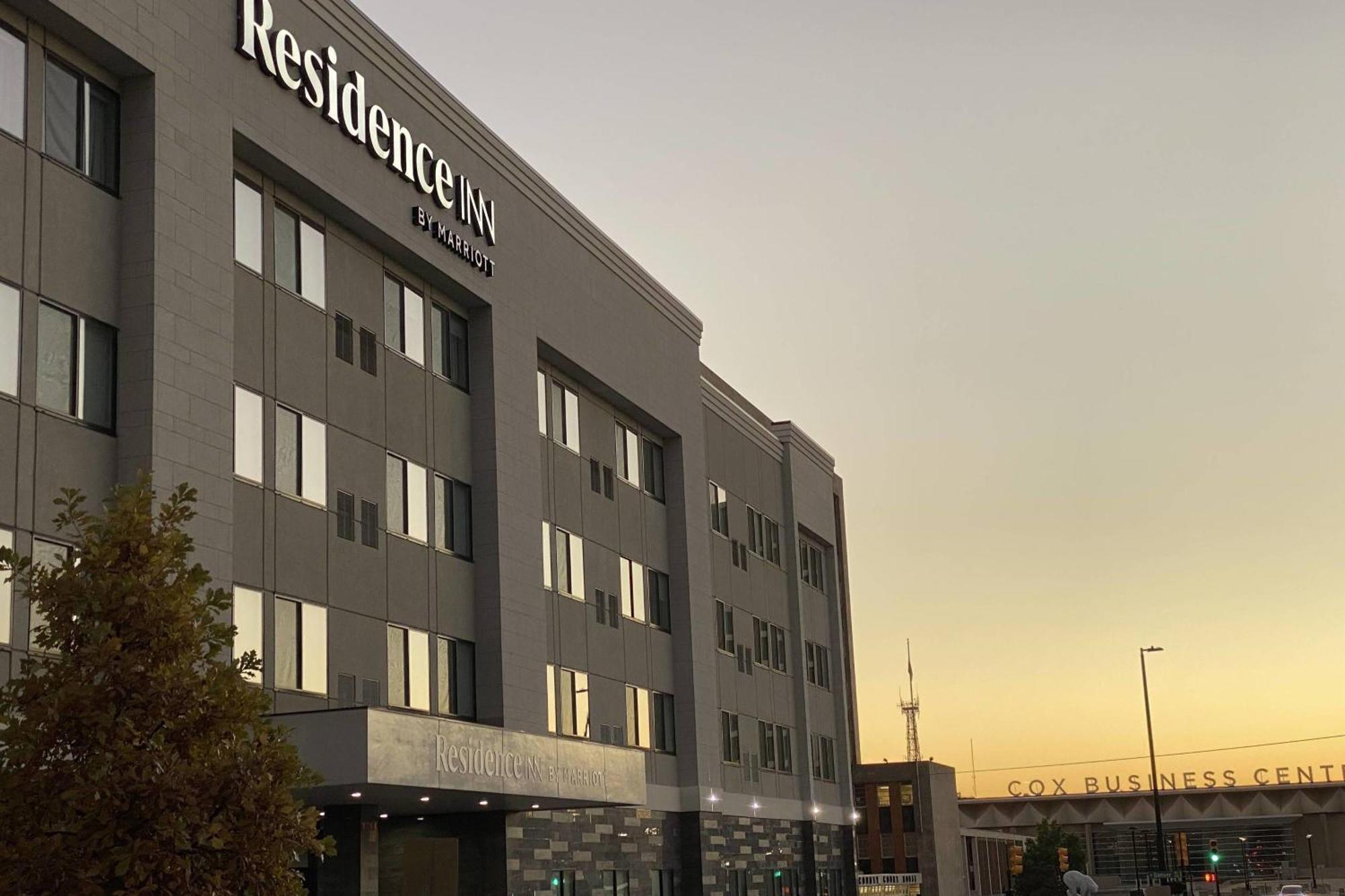 Residence Inn By Marriott Tulsa Downtown Ngoại thất bức ảnh